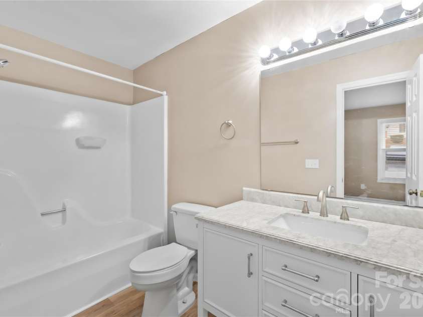 1002 Kenilworth Court, Concord, NC 28027.  MLS# CAR4327235, YatesRealty ID 3985. Full bath