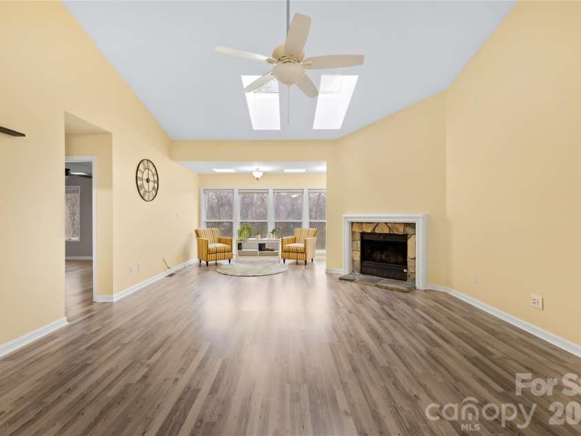 1002 Kenilworth Court, Concord, NC 28027.  MLS# CAR4327235, YatesRealty ID 3985. Vaulted Ceilings add volume and light