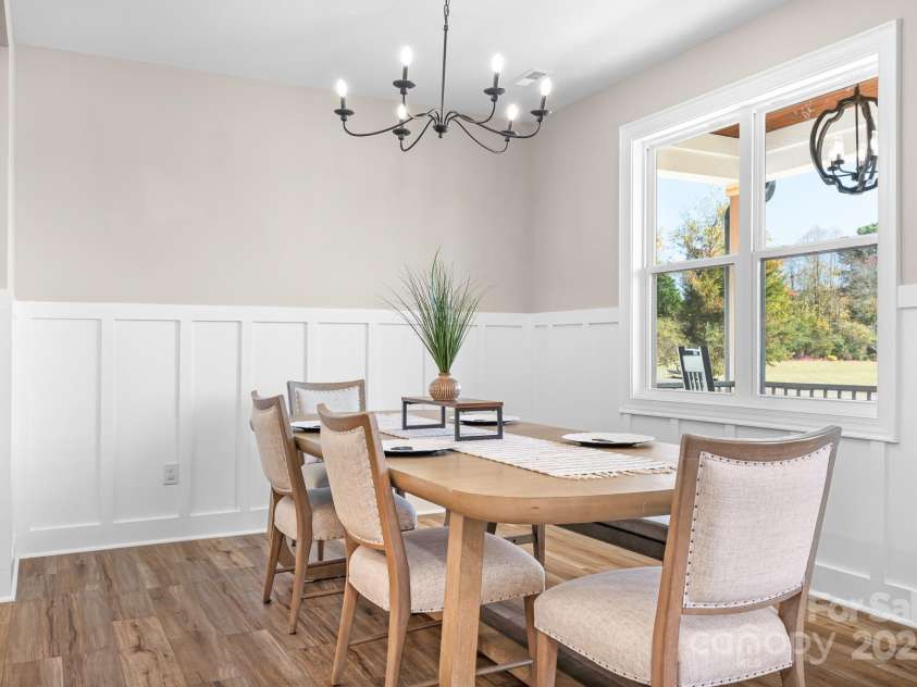 615 Sandycrest Drive, Cherryville, NC 28021.  MLS# CAR4315019, YatesRealty ID 3985. 