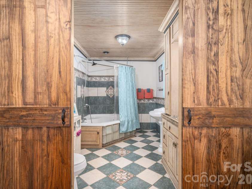 1387 George Brown Road, Crouse, NC 28033.  MLS# CAR4395579, YatesRealty ID 39850. 