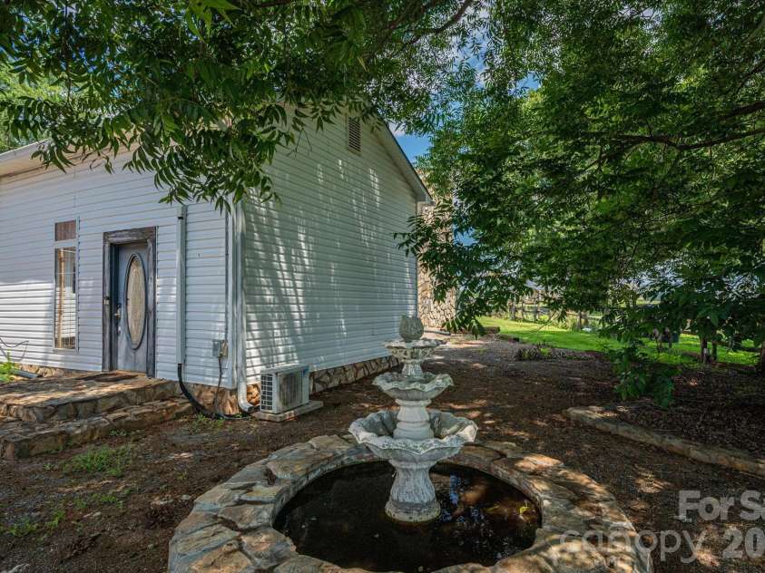 1387 George Brown Road, Crouse, NC 28033.  MLS# CAR4395579, YatesRealty ID 39850. 