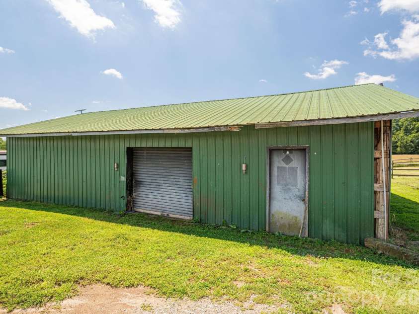 1387 George Brown Road, Crouse, NC 28033.  MLS# CAR4395579, YatesRealty ID 39850. 