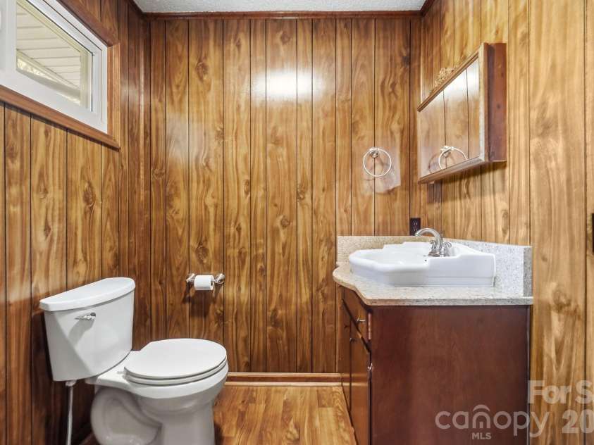 20157 Old Concord Road, Albemarle, NC 28001.  MLS# CAR4406401, YatesRealty ID 39854. 