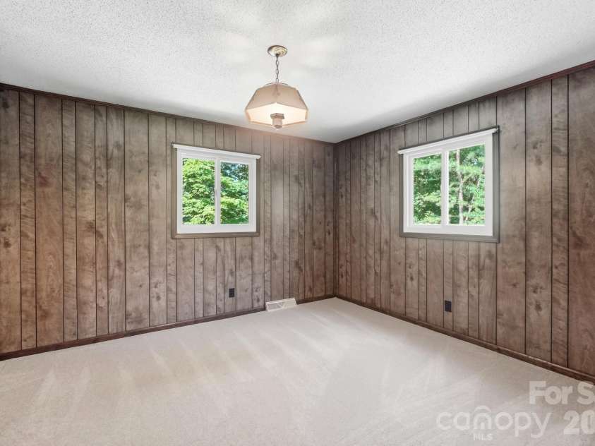 20157 Old Concord Road, Albemarle, NC 28001.  MLS# CAR4406401, YatesRealty ID 39854. 