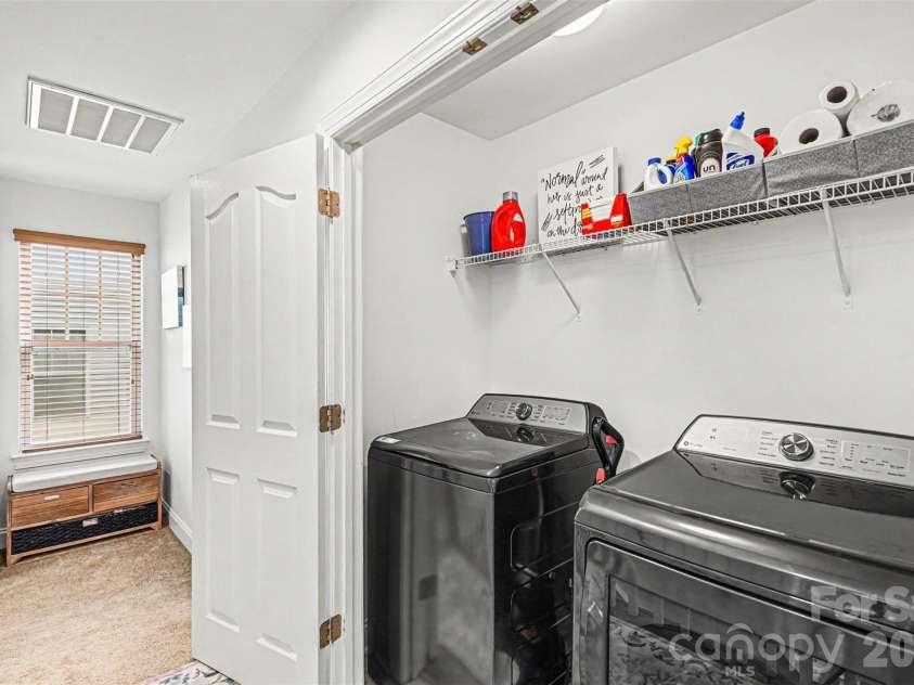 15424 Hugh Torance Parkway, Huntersville, NC 28078.  MLS# CAR4407079, YatesRealty ID 39857. Laundry Area