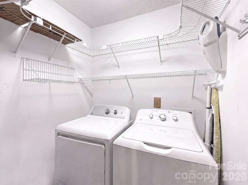 12 Signal Ridge, Sylva, NC 28779.  MLS# CAR4399435, YatesRealty ID 39863. Laundry Closet off of the Kitchen