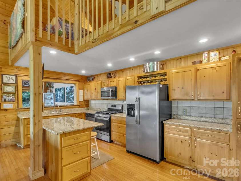12 Signal Ridge, Sylva, NC 28779.  MLS# CAR4399435, YatesRealty ID 39863. Open Floor Plan
