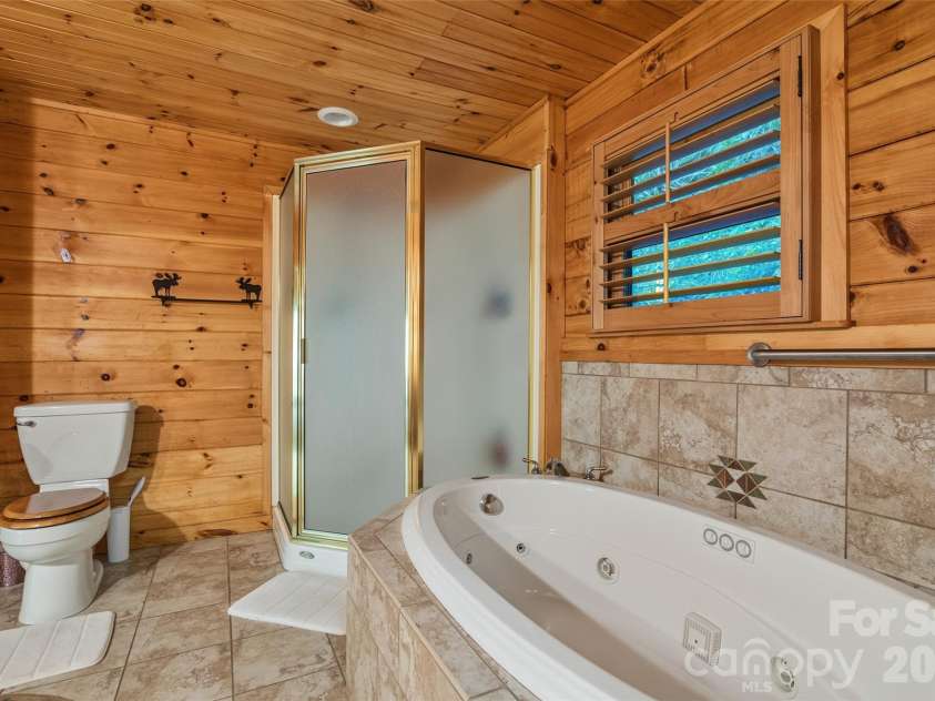 1482 Howard Moore Road, Hot Springs, NC 28743.  MLS# CAR4401313, YatesRealty ID 39864. 