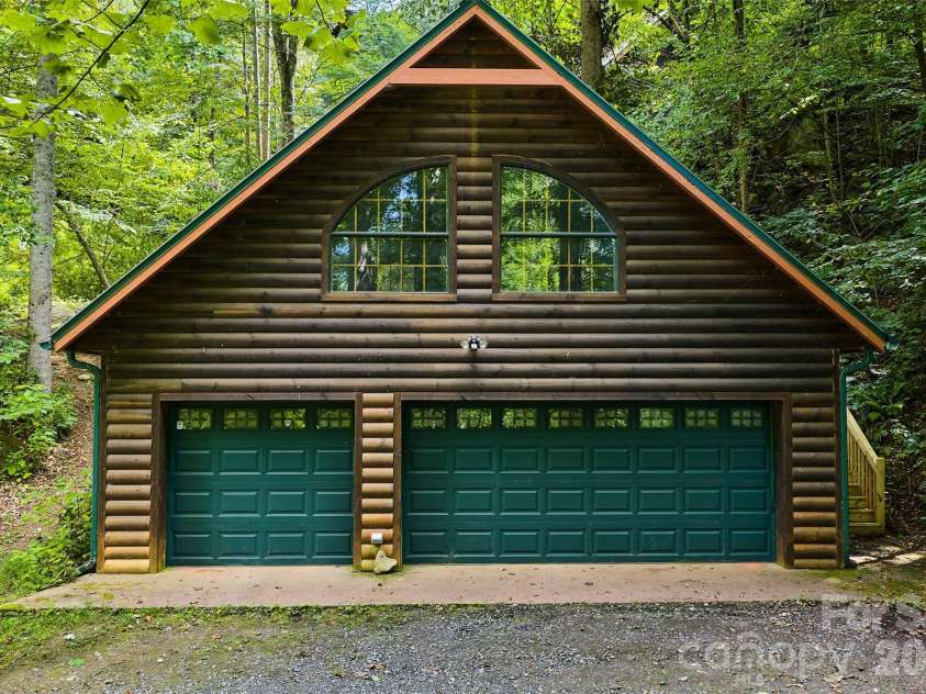 1482 Howard Moore Road, Hot Springs, NC 28743.  MLS# CAR4401313, YatesRealty ID 39864. 
