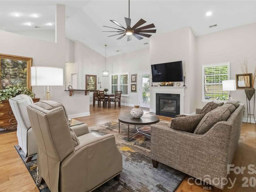 2875 Park Ridge Boulevard, Rock Hill, SC 29732.  MLS# CAR4406784, YatesRealty ID 39865. 