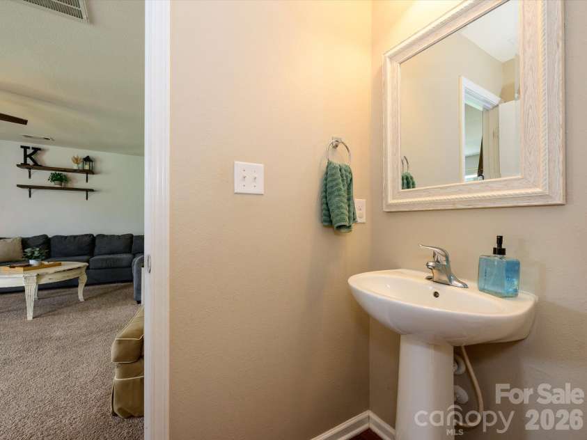 11819 Paver Lane, Midland, NC 28107.  MLS# CAR4405995, YatesRealty ID 39866. 