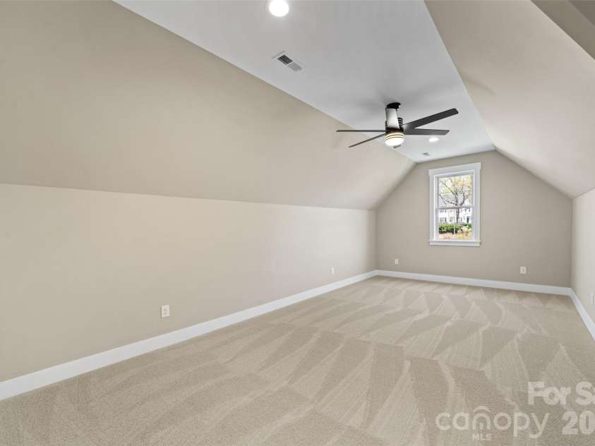 3973 Valley View Circle, Clemmons, NC 27012.  MLS# CAR4407310, YatesRealty ID 39868. 
