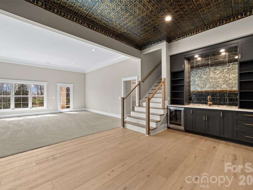 3973 Valley View Circle, Clemmons, NC 27012.  MLS# CAR4407310, YatesRealty ID 39868. 