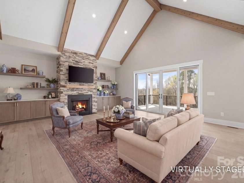 3973 Valley View Circle, Clemmons, NC 27012.  MLS# CAR4407310, YatesRealty ID 39868. Virtually Staged