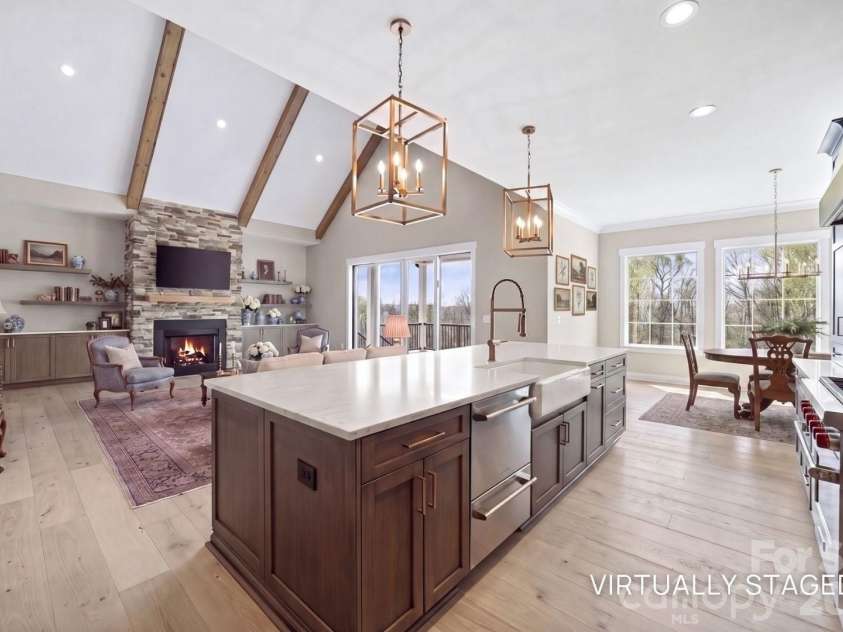 3973 Valley View Circle, Clemmons, NC 27012.  MLS# CAR4407310, YatesRealty ID 39868. Virtually Staged