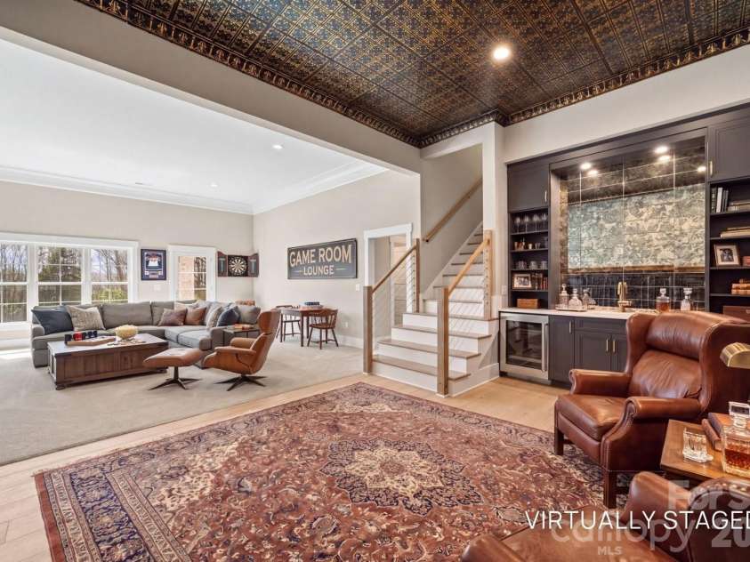 3973 Valley View Circle, Clemmons, NC 27012.  MLS# CAR4407310, YatesRealty ID 39868. Virtually Staged