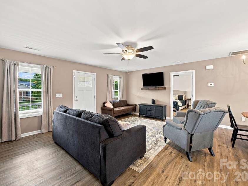 1879 Jetton Drive, Vale, NC 28168.  MLS# CAR4406050, YatesRealty ID 39869. 