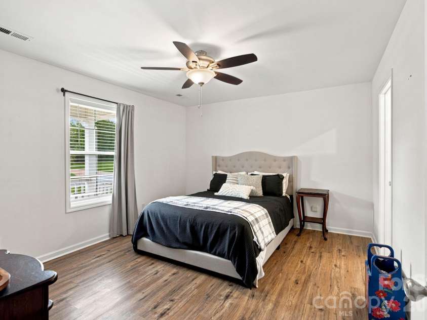 1879 Jetton Drive, Vale, NC 28168.  MLS# CAR4406050, YatesRealty ID 39869. 