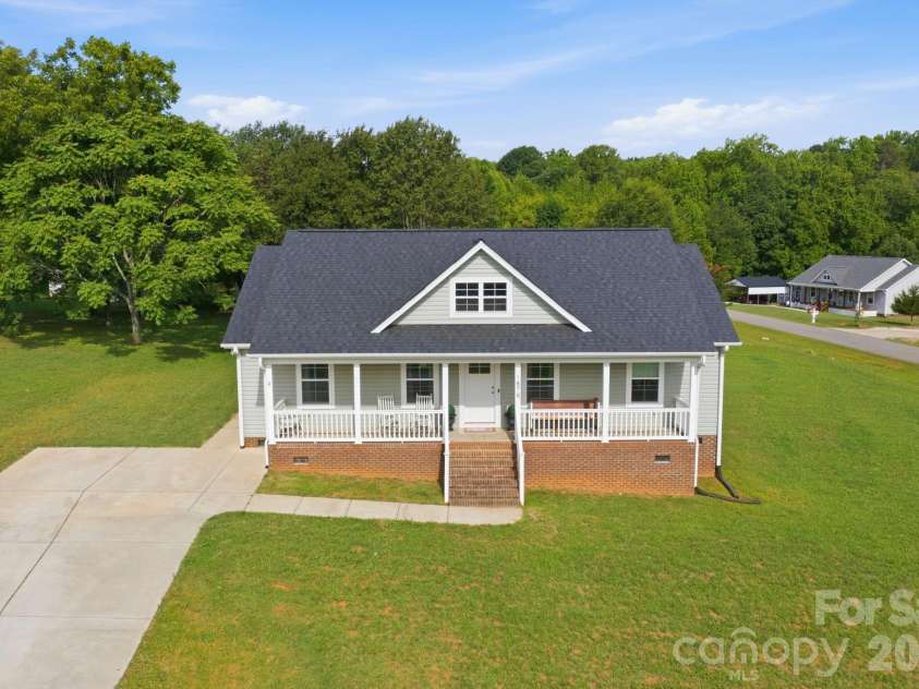 1879 Jetton Drive, Vale, NC 28168.  MLS# CAR4406050, YatesRealty ID 39869. 