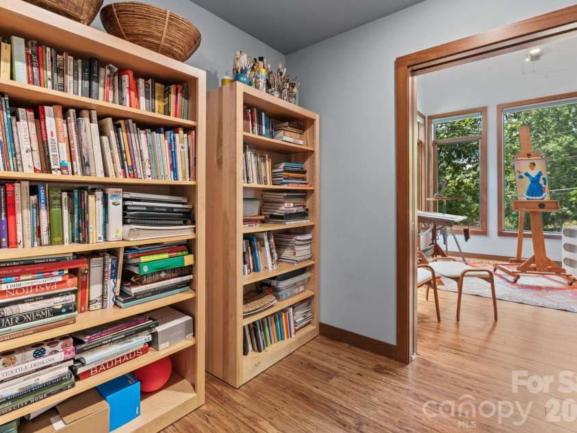 39 Wolf Road, Asheville, NC 28805.  MLS# CAR4397525, YatesRealty ID 39870. Pass-through primary & art studio closet
