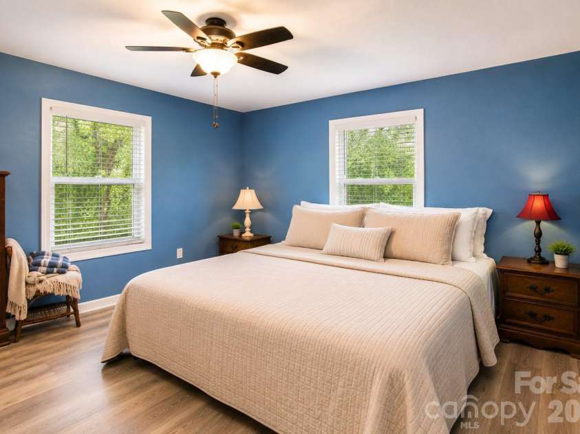 24 Old Rogers Lane, Sylva, NC 28779.  MLS# CAR4398711, YatesRealty ID 39874. 