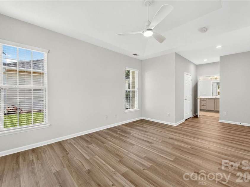 9236 Duckhorn Drive, Charlotte, NC 28277.  MLS# CAR4401732, YatesRealty ID 39876. 