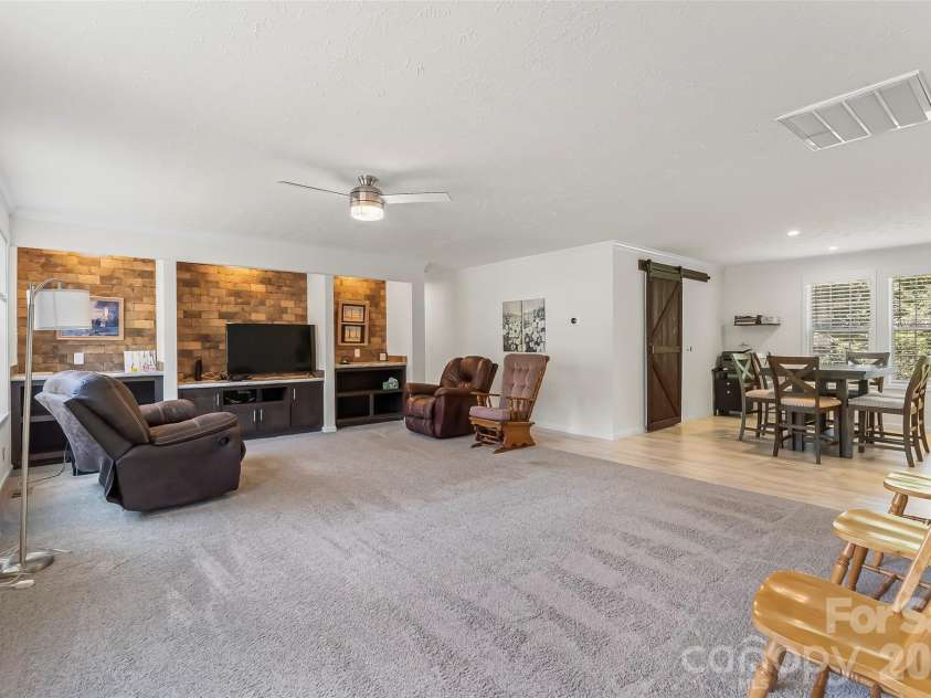 1940 Eastbrook Circle, Morganton, NC 28655.  MLS# CAR4401137, YatesRealty ID 39877. 
