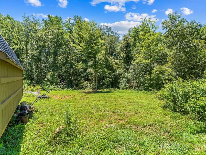 1940 Eastbrook Circle, Morganton, NC 28655.  MLS# CAR4401137, YatesRealty ID 39877. 