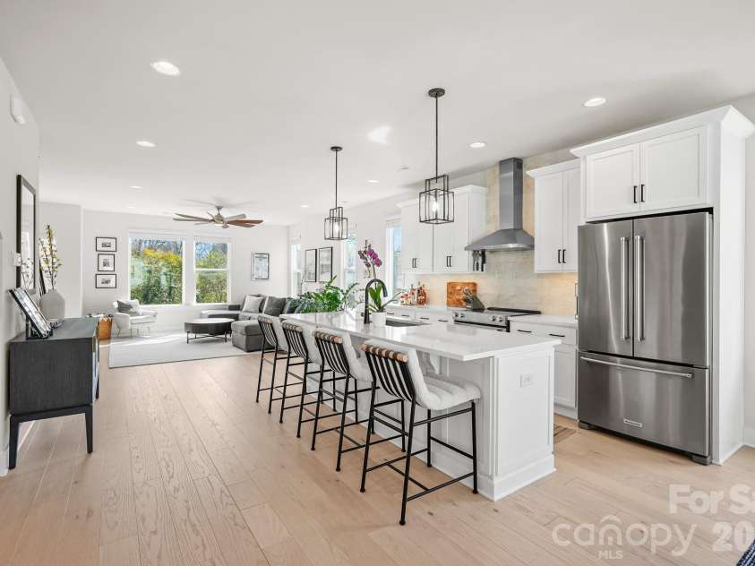6021 Irwins Branch Drive, Charlotte, NC 28217.  MLS# CAR4347366, YatesRealty ID 3988. 
