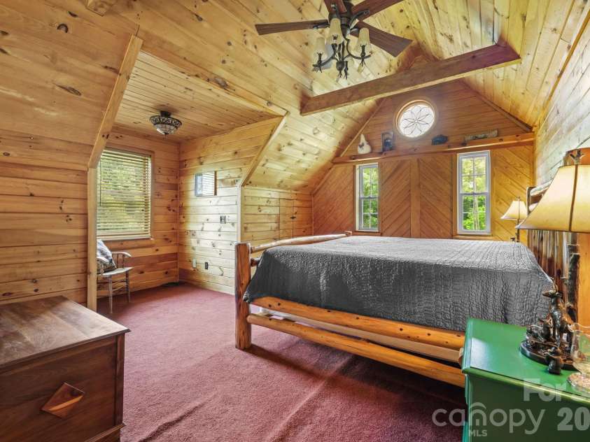 2560 Round Hill Road, Bryson City, NC 28713.  MLS# CAR4406322, YatesRealty ID 39880. 