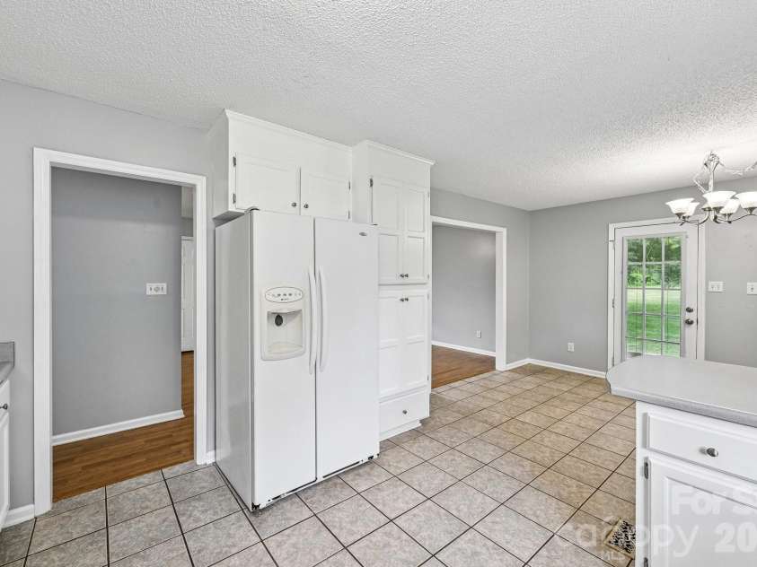 738 Mcdaniel Road, Kings Mountain, NC 28086.  MLS# CAR4395003, YatesRealty ID 39885. 