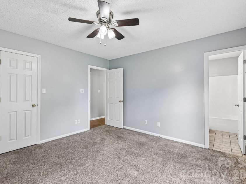 738 Mcdaniel Road, Kings Mountain, NC 28086.  MLS# CAR4395003, YatesRealty ID 39885. Primary bedroom