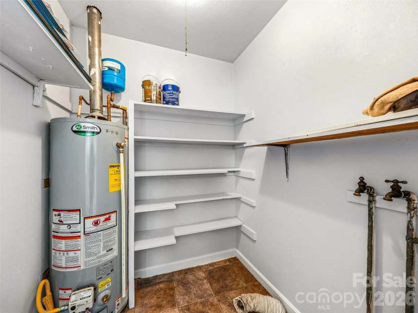 43 Trowbridge Lane, Brevard, NC 28712.  MLS# CAR4405175, YatesRealty ID 39886. 