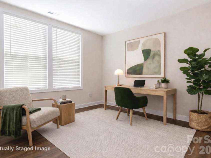 4423 Moxie Way, Charlotte, NC 28215.  MLS# CAR4397354, YatesRealty ID 39887. 