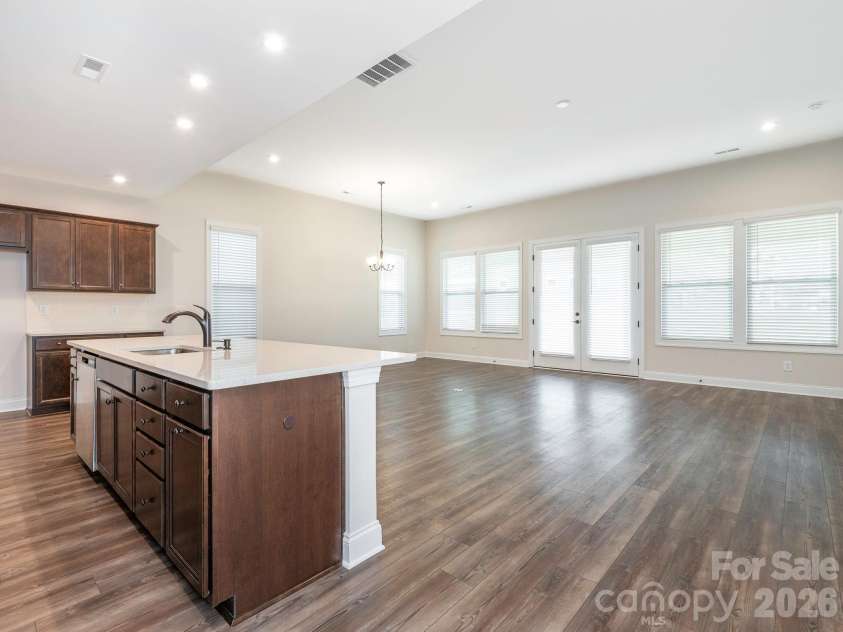 4423 Moxie Way, Charlotte, NC 28215.  MLS# CAR4397354, YatesRealty ID 39887. 