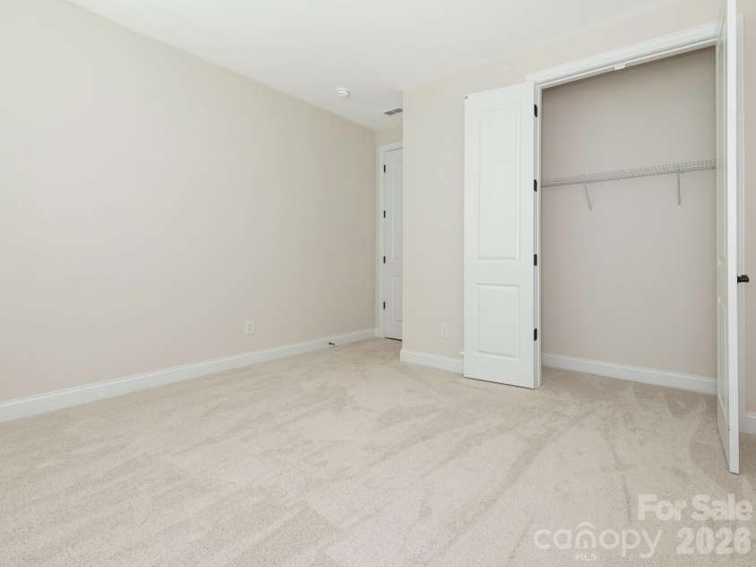 4423 Moxie Way, Charlotte, NC 28215.  MLS# CAR4397354, YatesRealty ID 39887. 