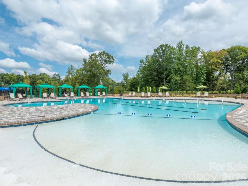 4423 Moxie Way, Charlotte, NC 28215.  MLS# CAR4397354, YatesRealty ID 39887. 