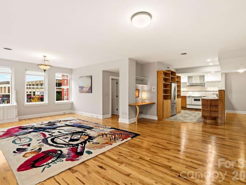 60 Haywood Street, Asheville, NC 28801.  MLS# CAR4317577, YatesRealty ID 39889. Ideal for entertaining