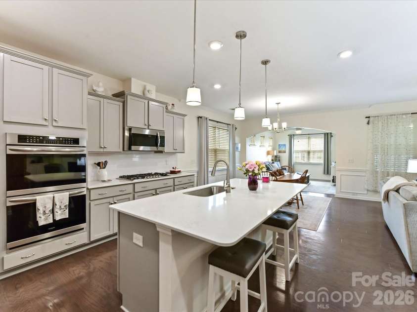 3302 Oliver Stanley Trail, Lancaster, SC 29720.  MLS# CAR4340248, YatesRealty ID 3989. Gourmet Kitchen Upgrade with Quartz Counters, Built-in Wall Convection Ovens, and Gas Range