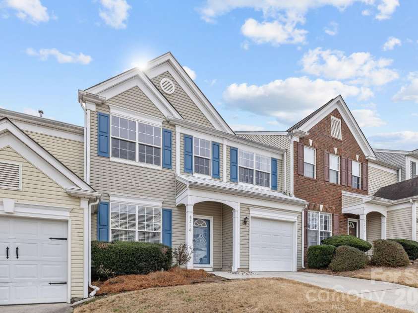 8216 Gossomer Bay Drive, Charlotte, NC 28270.  MLS# CAR4349414, YatesRealty ID 3989. 