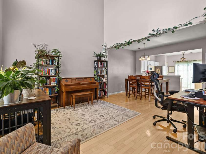 8216 Gossomer Bay Drive, Charlotte, NC 28270.  MLS# CAR4349414, YatesRealty ID 3989. 