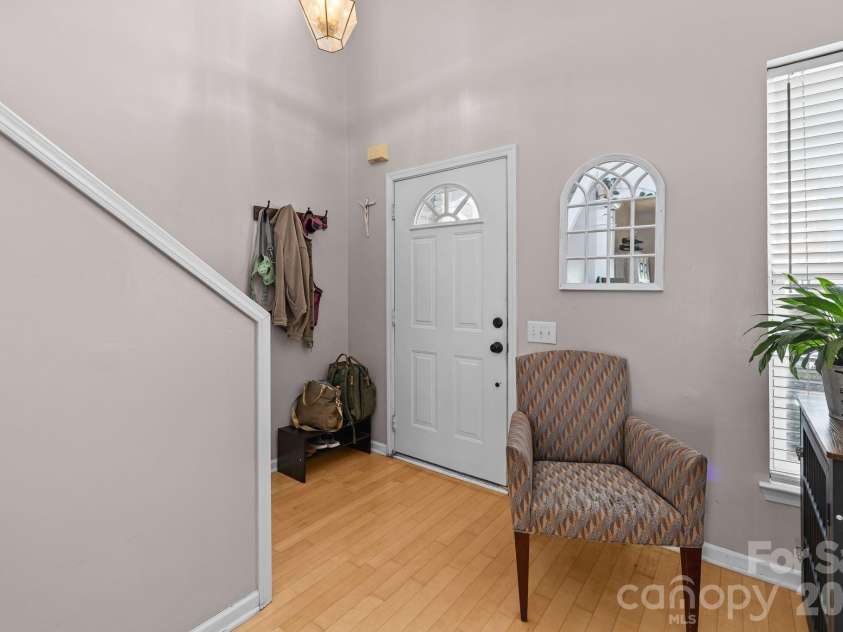 8216 Gossomer Bay Drive, Charlotte, NC 28270.  MLS# CAR4349414, YatesRealty ID 3989. 