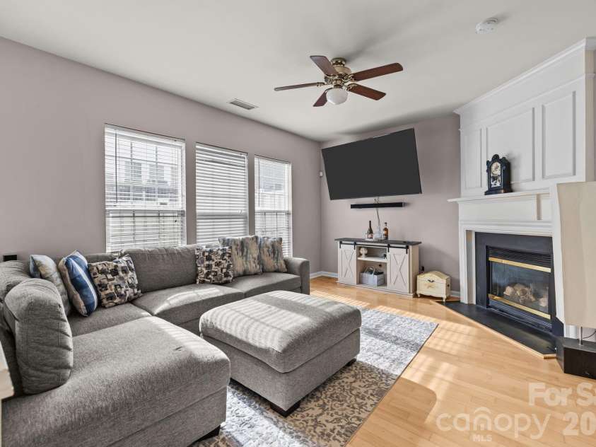 8216 Gossomer Bay Drive, Charlotte, NC 28270.  MLS# CAR4349414, YatesRealty ID 3989. 