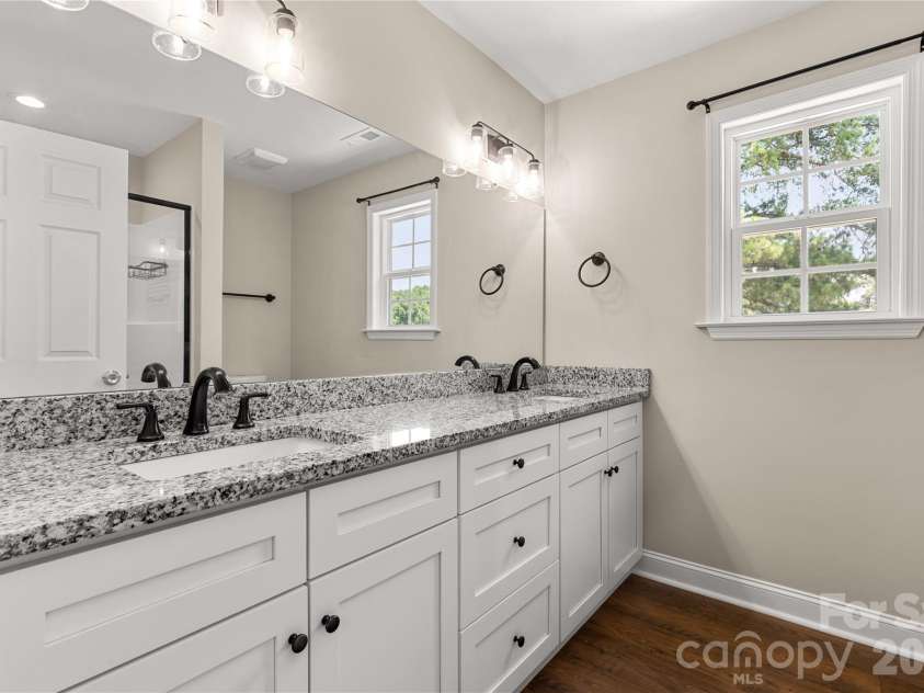 2507 Bill Thompson Road, Lancaster, SC 29720.  MLS# CAR4405022, YatesRealty ID 39890. 