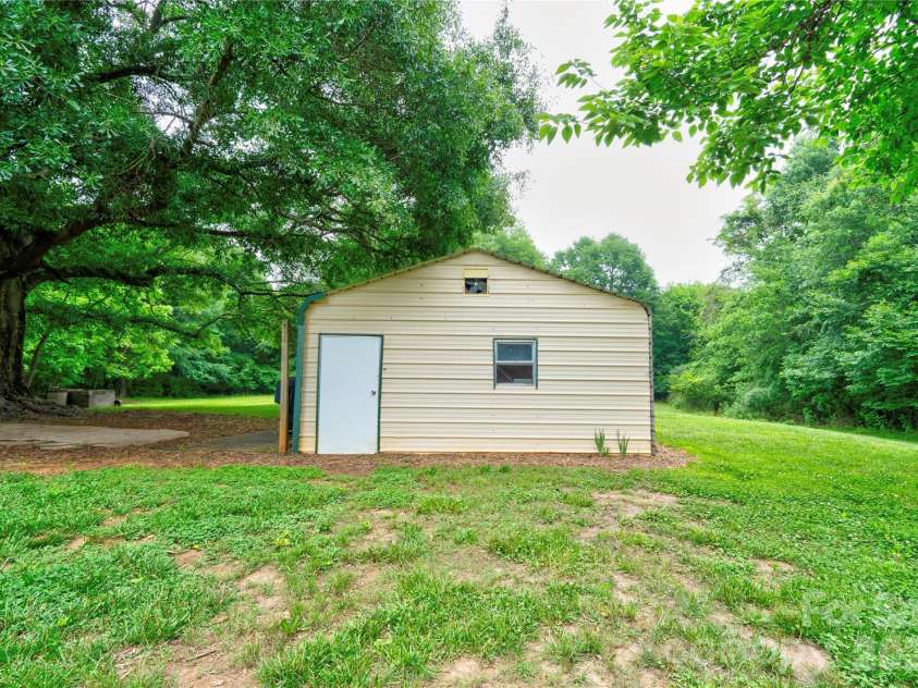 1726 Metcalf Road, Shelby, NC 28150.  MLS# CAR4392526, YatesRealty ID 39892. Outbuilding