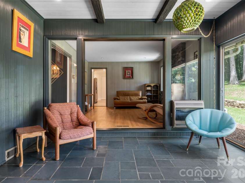 24 Amherst Road, Biltmore Forest, NC 28803.  MLS# CAR4394304, YatesRealty ID 39893. 