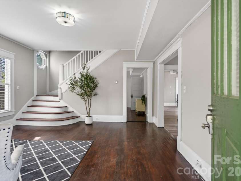 610 Westside Drive, Lexington, NC 27292.  MLS# CAR4394670, YatesRealty ID 39894. 