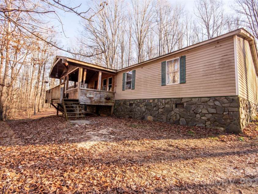 338 Piney Grove Road, Harmony, NC 28634.  MLS# CAR4214212, YatesRealty ID 399. 