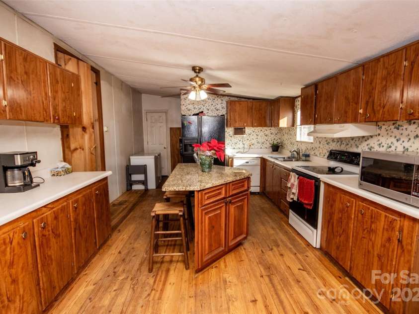 338 Piney Grove Road, Harmony, NC 28634.  MLS# CAR4214212, YatesRealty ID 399. 