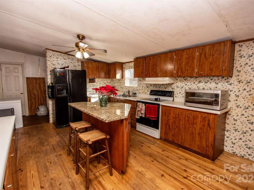 338 Piney Grove Road, Harmony, NC 28634.  MLS# CAR4214212, YatesRealty ID 399. 